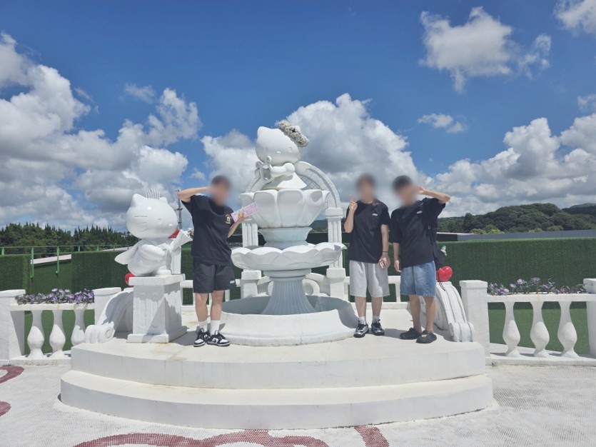 f36b2a5cb61502dc8bd4d7d4459d988f_1785815486_974.jpg